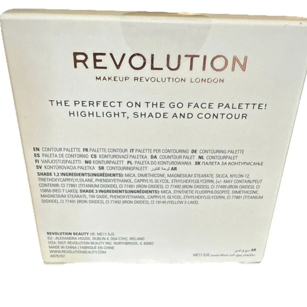 Makeup Revolution Contour Powder Compact - Light Palette